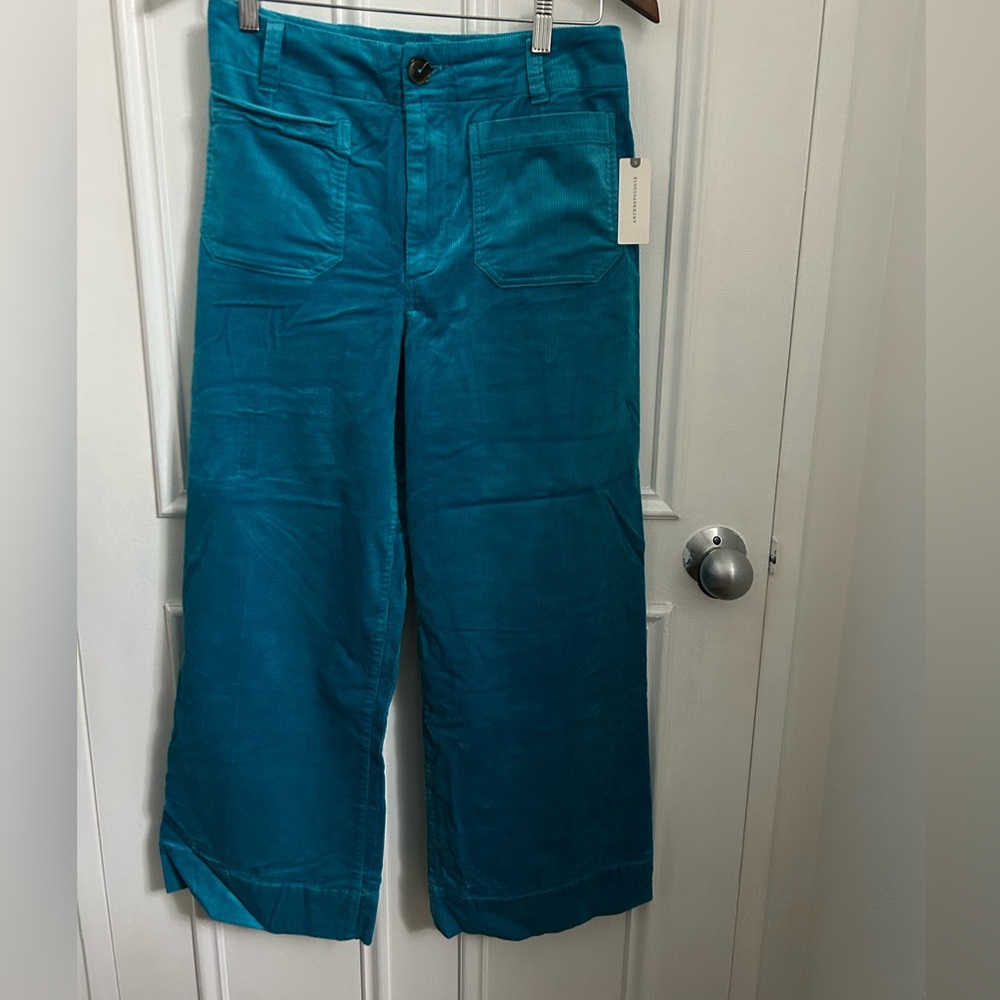 Anthropologie aqua blue cropped pants. Size 28, soft and stretchy